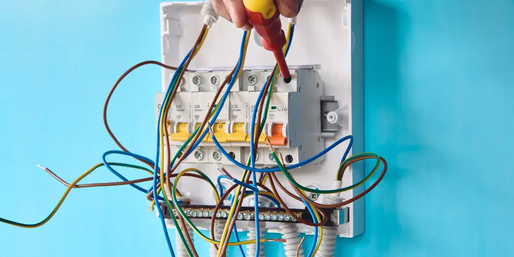 How to Wire a Garage Consumer Unit​