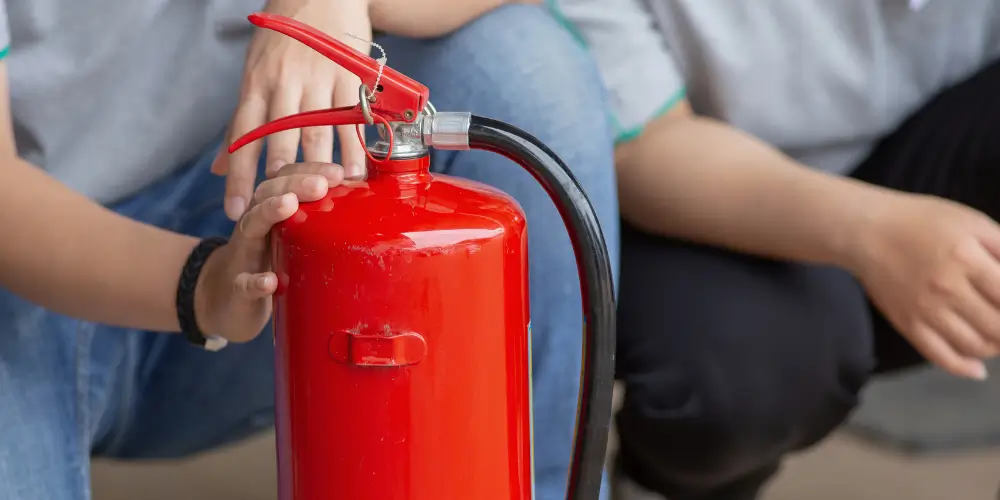 How to Use Fire Extinguishers
