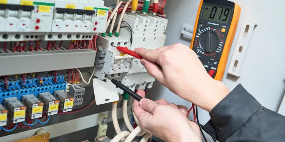 Does a Plastic Consumer Unit Fail an EICR​
Metal vs. Plastic Consumer Units