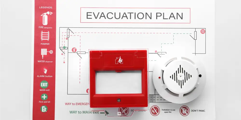 When to Evacuate and Call Professionals After an Electrical Fire / What Fire Extinguisher for Electrical Fire