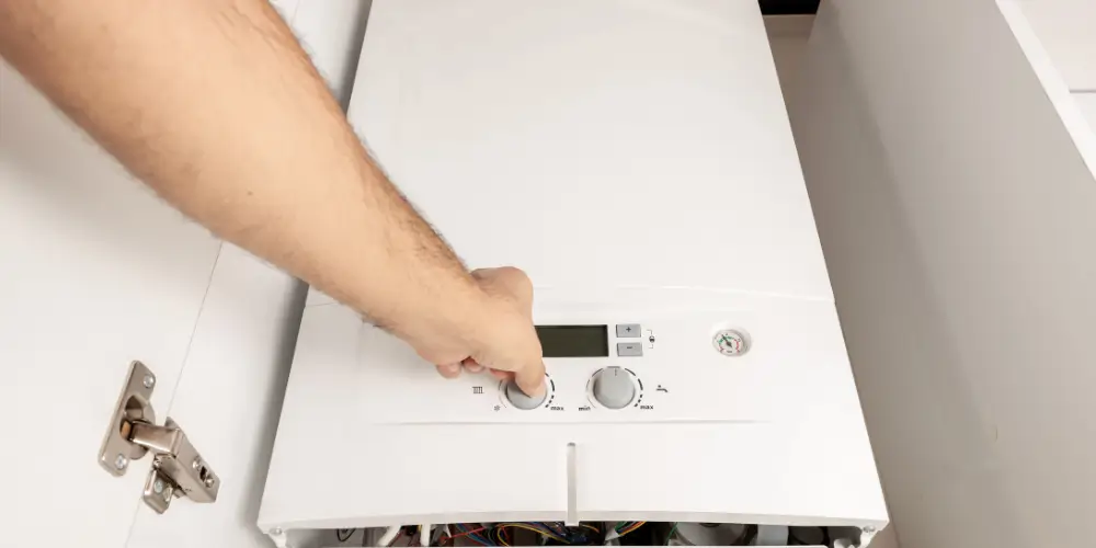 Combi Boiler Sizes and Price Bands (20–45 kW) / How Much Is a Combi Boiler
