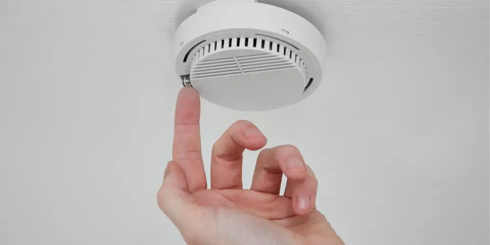 Common CO Alarm Placement Mistakes to Avoid / Where to Place a Carbon Monoxide Alarm